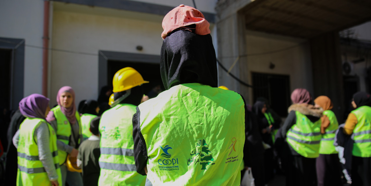 Lebanon. Ines, a student, manages to financially support her studies and her family