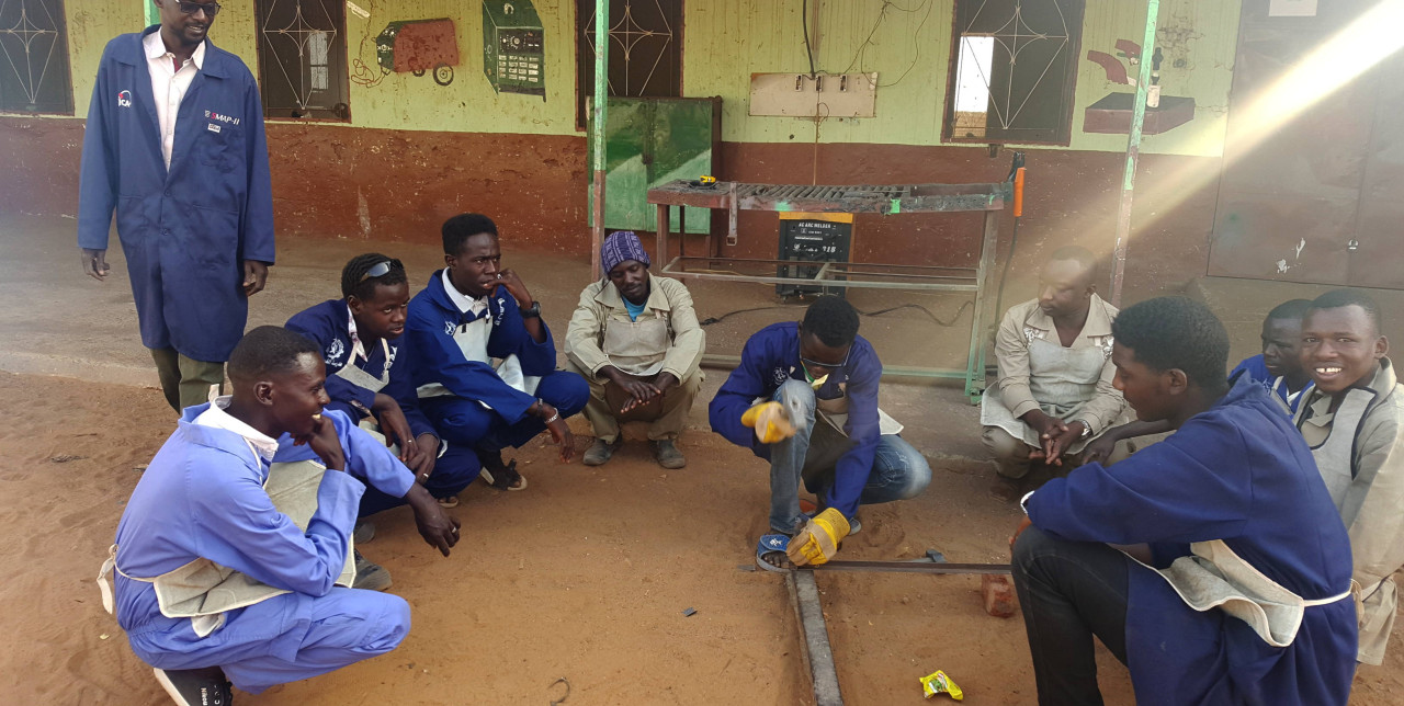 Promuovere lo sviluppo nelle aree di origine e transito dei migranti