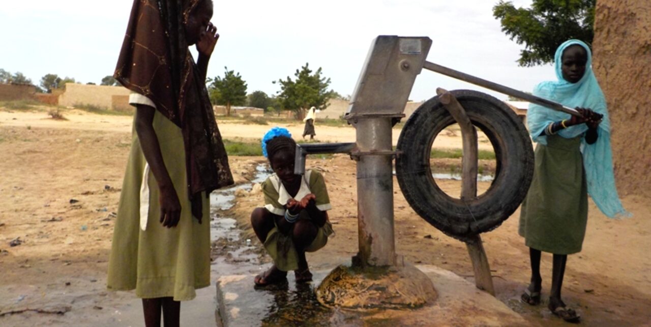 Education in emergency in Cameroon: activities and results