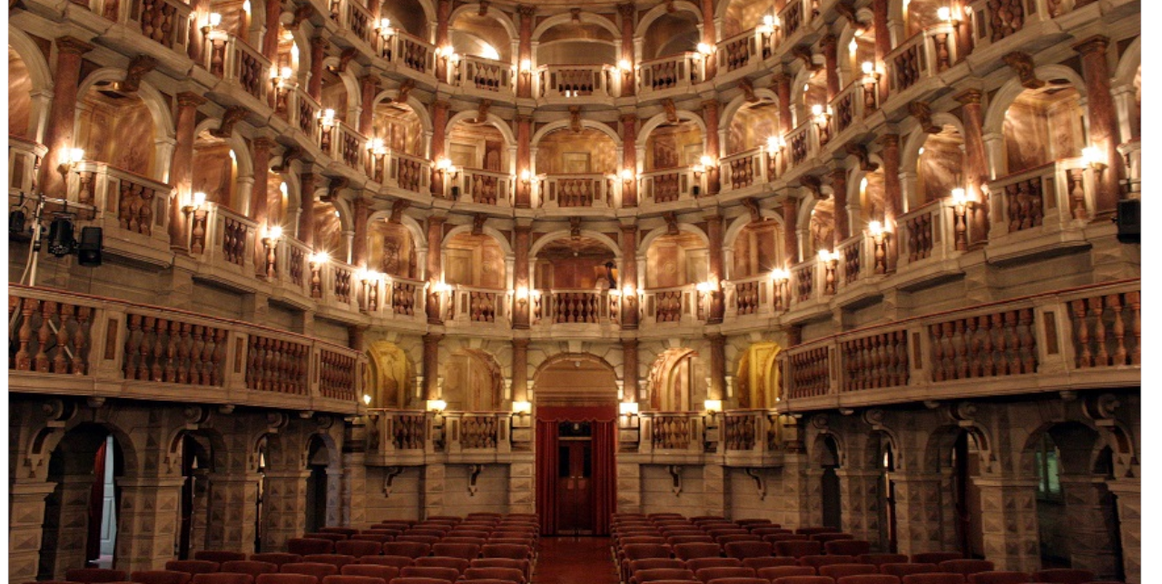 Teatro di Bibiena: cooperazione e testimonianze dal campo