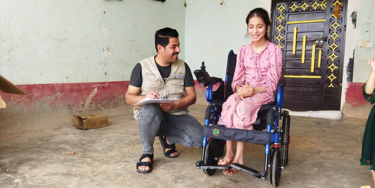 Iraq. Siham’s journey: a wheelchair, a smile and a path back to school