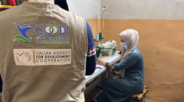 Iraq. In Shirqat, Batool embroiders her future as an entrepreneur