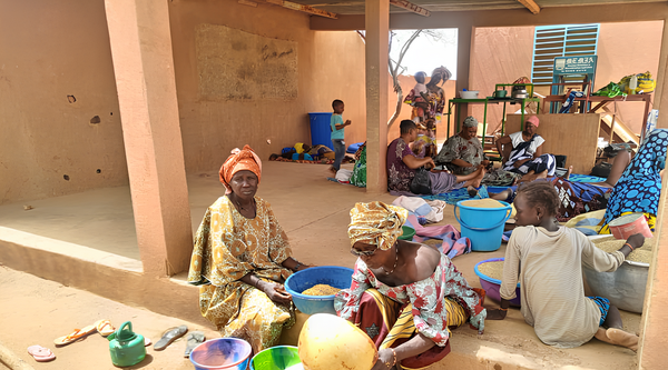 Burkina Faso : la production de farine enrichie comme stratégie de lutte contre la malnutrition