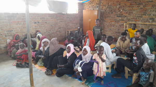 Tchad, l'engagement de COOPI en faveur des droits des enfants réfugiés Soudanaise
