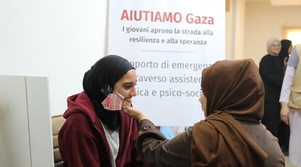 Aiutiamo Gaza. Dove la paura diventa coraggio, nasce una rete di giovani soccorritori