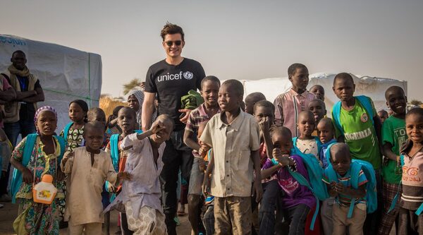 Orlando Bloom visita i progetti COOPI in Niger